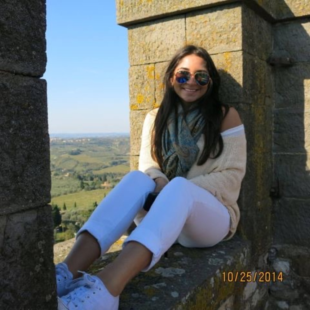 Meet your Posher, Tara